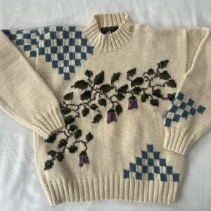 VINTAGE 100% WOOL SWEATER